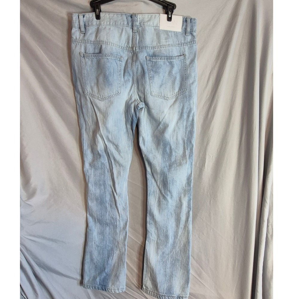 BoohooMAN Slim Rigid Flare Zip Detail Jeans Light Blue Wash Denim Mens‎ - Picture 3 of 5